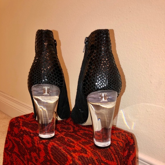 Steve Madden crocodile open toe heels - Picture 3 of 5